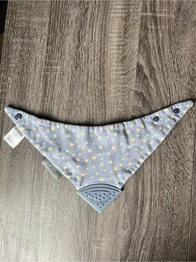 Blue Star Print Bandana Bib with Built-In Teether